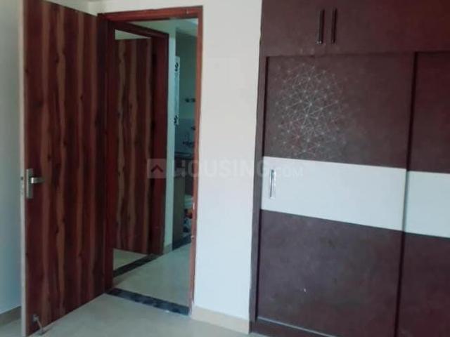3 BHK Apartment in Patel Nagar for resale Gurgaon. The reference number is 18448254