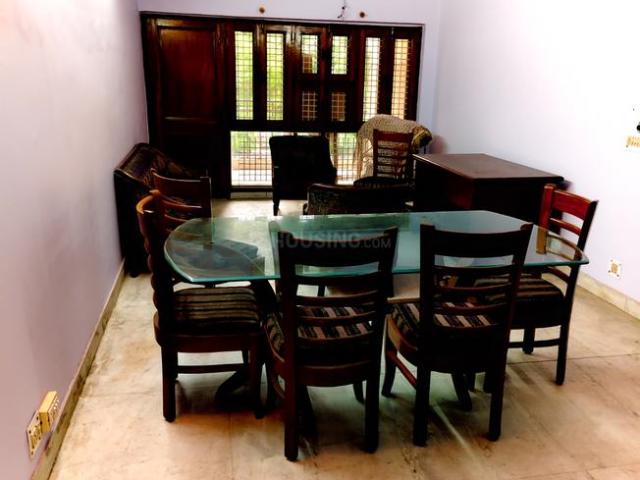 3 BHK Apartment in Patparganj for rent New Delhi. The reference number is 19576085