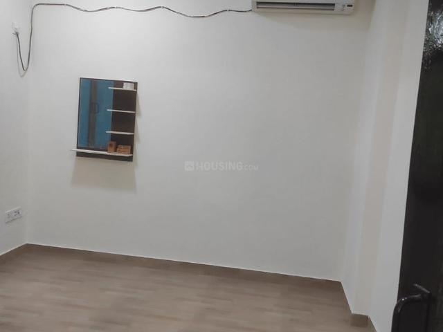 3 BHK Apartment in Patparganj for rent New Delhi. The reference number is 20600646