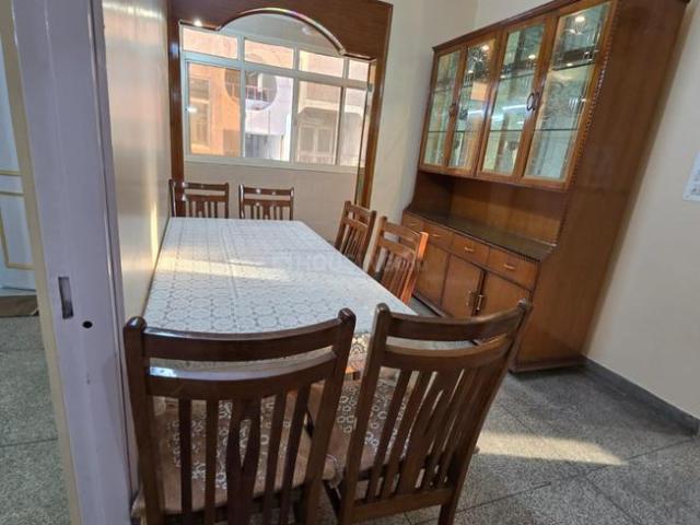 3 BHK Apartment in Patparganj for rent New Delhi. The reference number is 20099894