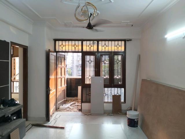 3 BHK Apartment in Patparganj for rent New Delhi. The reference number is 20122860