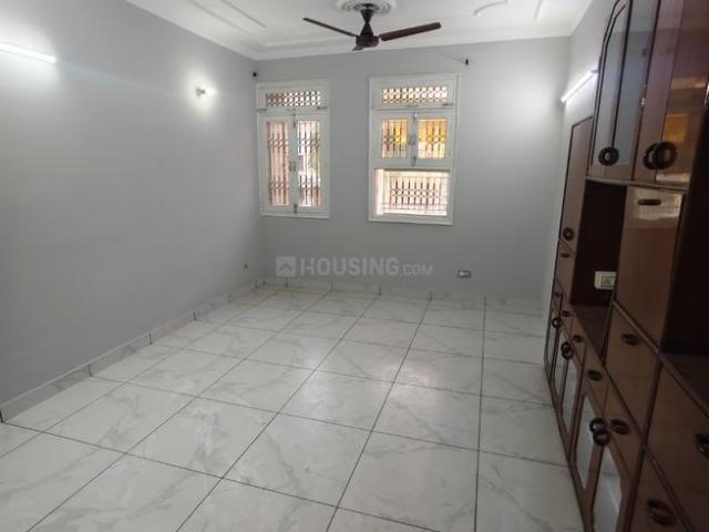 3 BHK Apartment in Patparganj for rent New Delhi. The reference number is 21259603