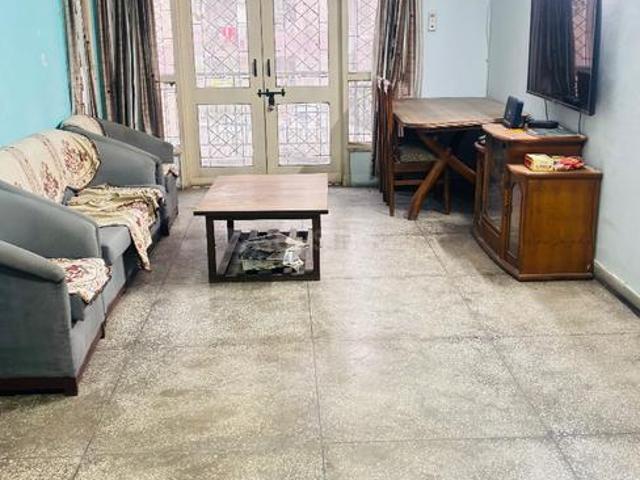 3 BHK Apartment in Patparganj for resale New Delhi. The reference number is 19198723