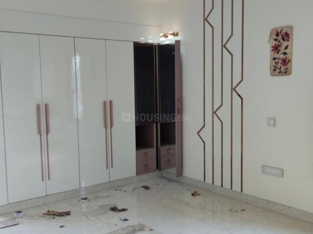3 BHK Apartment in Patparganj for resale New Delhi. The reference number is 20221279