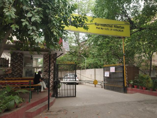 3 BHK Apartment in Patparganj for resale New Delhi. The reference number is 20378076