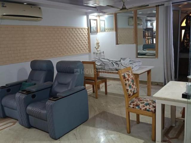 3 BHK Apartment in Patparganj for resale New Delhi. The reference number is 20869893