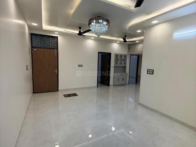 3 BHK Apartment in Patparganj for resale New Delhi. The reference number is 21161394