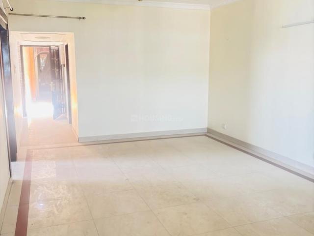 3 BHK Apartment in Patparganj for resale New Delhi. The reference number is 21250369