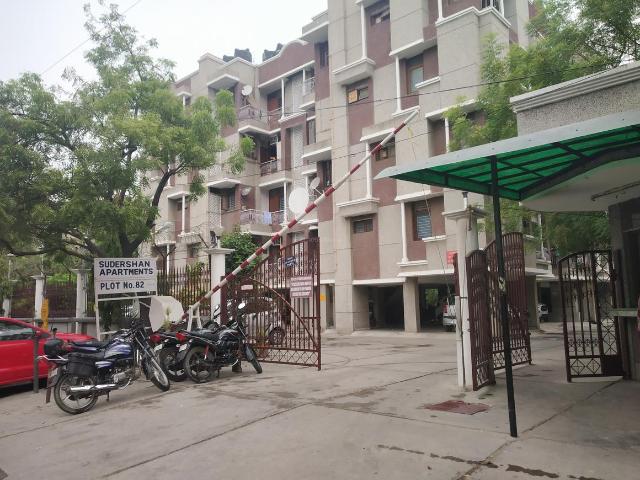 3 BHK Apartment in Patparganj for resale New Delhi. The reference number is 21231577