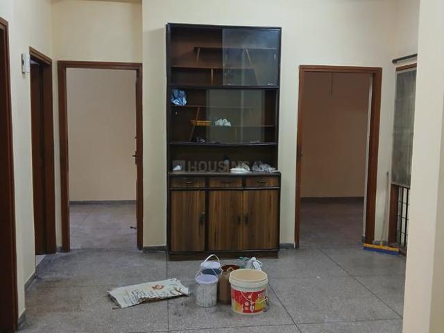 3 BHK Apartment in Patparganj for resale New Delhi. The reference number is 21335862
