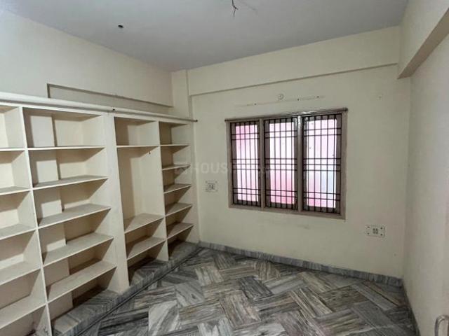 3 BHK Apartment in Paanduranga Puram for rent Visakhapatnam. The reference number is 21063344
