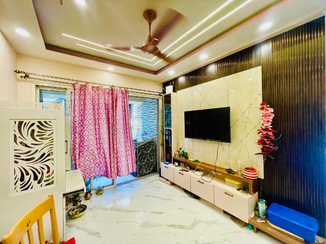 3 BHK Apartment in Paikpara for resale Kolkata. The reference number is 19476333