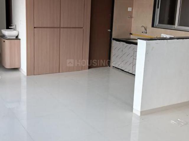 3 BHK Apartment in Pal for rent Surat. The reference number is 20117908