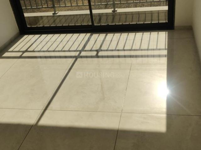 3 BHK Apartment in Pal Gam for resale Surat. The reference number is 19945447