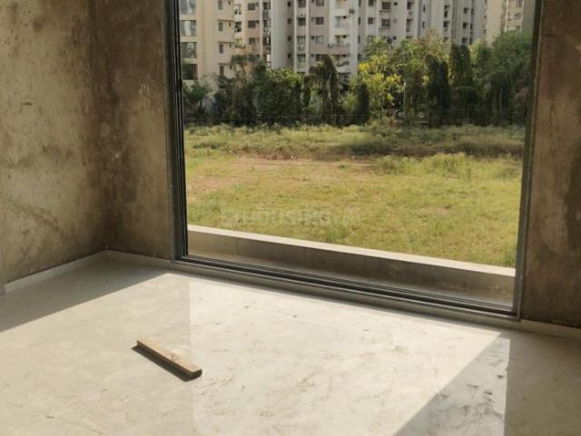 3 BHK Apartment in Pal Gam for resale Surat. The reference number is 20023655