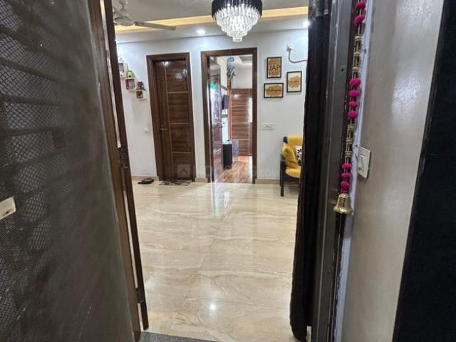 3 BHK Apartment in Palam Extension for resale New Delhi. The reference number is 19938336
