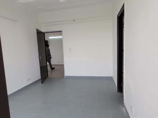 3 BHK Apartment in Palam Vihar for rent Gurgaon. The reference number is 21333504