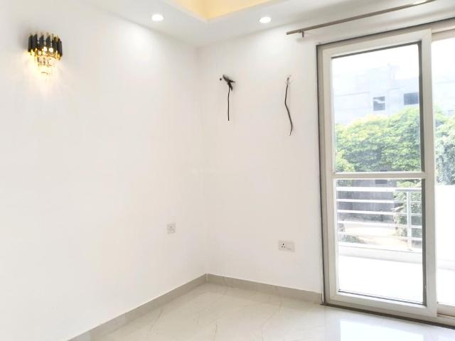 3 BHK Apartment in Palam Vihar for resale Gurgaon. The reference number is 21138930
