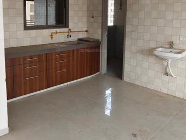 3 BHK Apartment in Palanpur for rent Surat. The reference number is 19928048