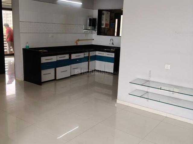 3 BHK Apartment in Palanpur for rent Surat. The reference number is 20617824