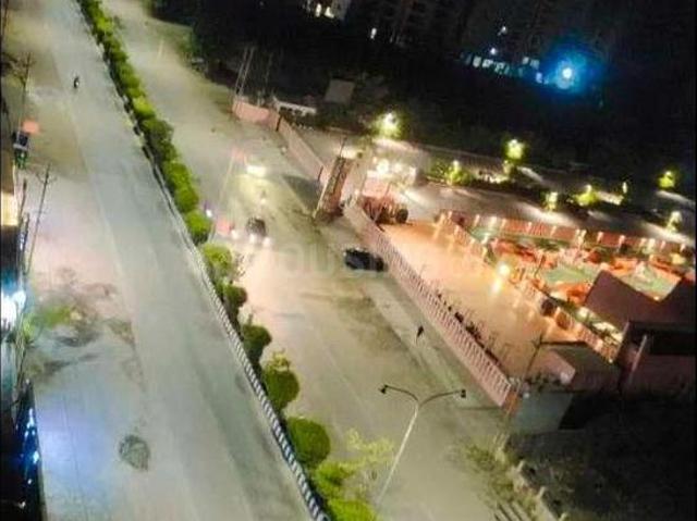 3 BHK Apartment in Palanpur for rent Surat. The reference number is 20243876