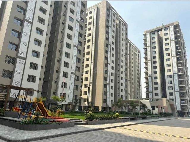 3 BHK Apartment in Palanpur for resale Surat. The reference number is 20332810