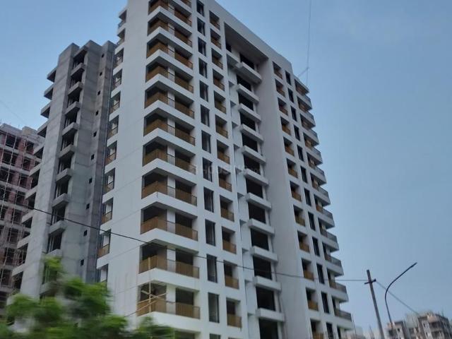 3 BHK Apartment in Palanpur for resale Surat. The reference number is 21061326