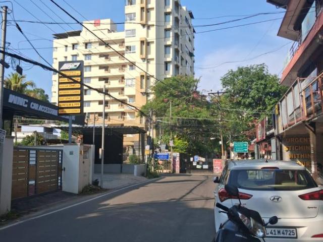 3 BHK Apartment in Palarivattom for rent Kochi. The reference number is 20391809