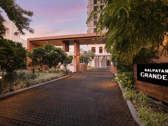 3 BHK Apartment in Palasia for resale Indore. The reference number is 21173351