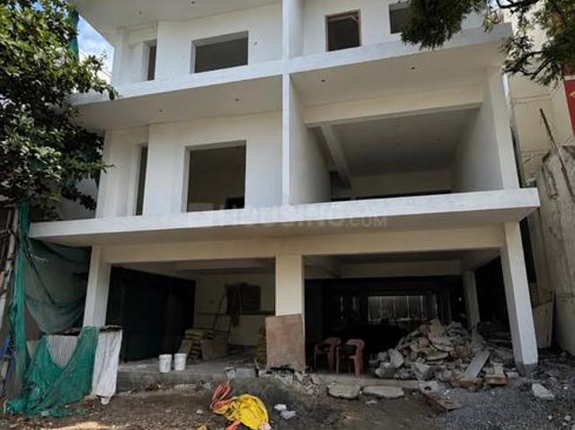3 BHK Apartment in Palavakkam, Sholinganallur for resale Chennai. The reference number is 20997570
