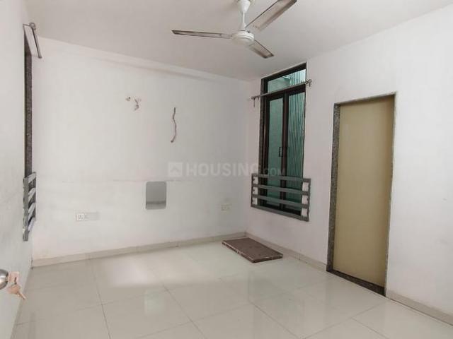 3 BHK Apartment in Paldi for rent Ahmedabad. The reference number is 18232348