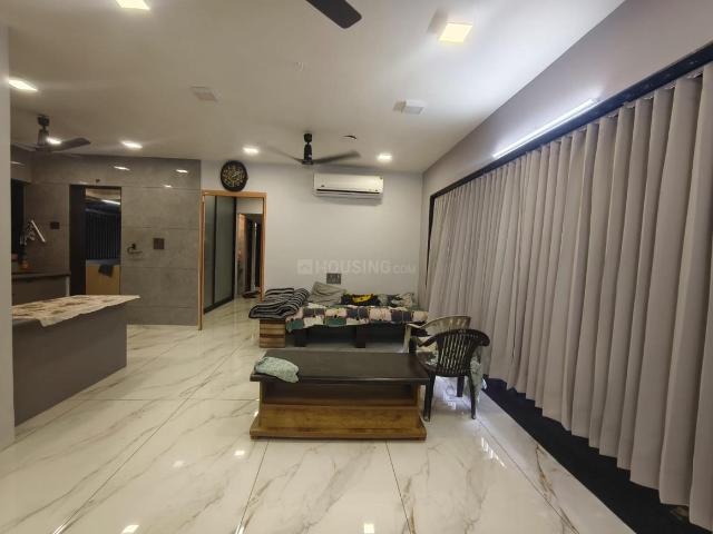 3 BHK Apartment in Paldi for rent Ahmedabad. The reference number is 19589581