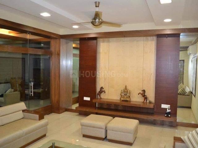 3 BHK Apartment in Paldi for rent Ahmedabad. The reference number is 19817674