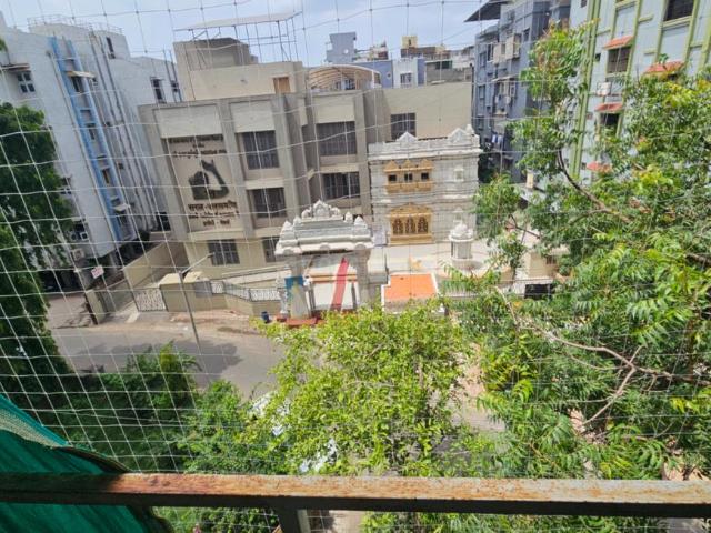 3 BHK Apartment in Paldi for rent Ahmedabad. The reference number is 21019374