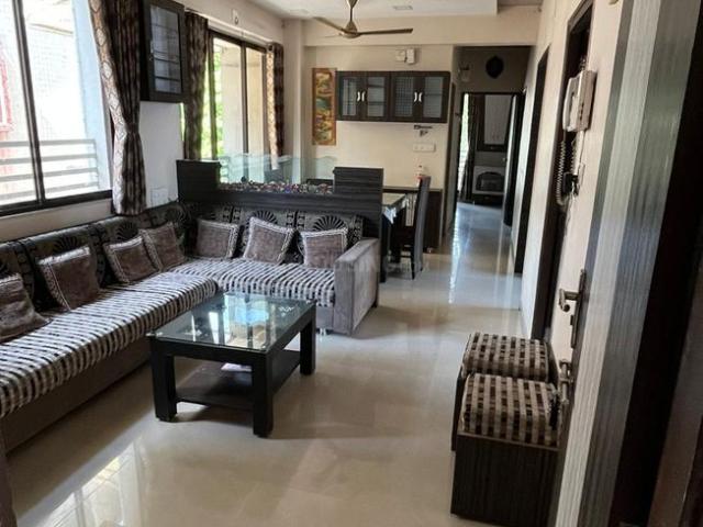 3 BHK Apartment in Paldi for rent Ahmedabad. The reference number is 21269338