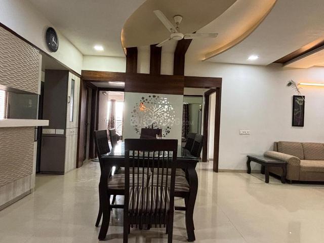 3 BHK Apartment in Paldi for resale Ahmedabad. The reference number is 20109197