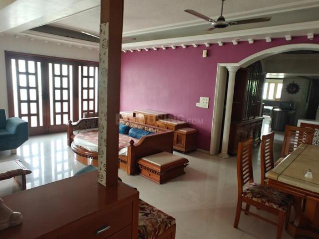 3 BHK Apartment in Paldi for resale Ahmedabad. The reference number is 21022860