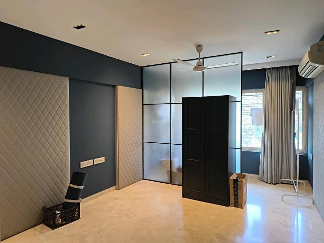 3 BHK Apartment in Pali Hill for rent Mumbai. The reference number is 20144177