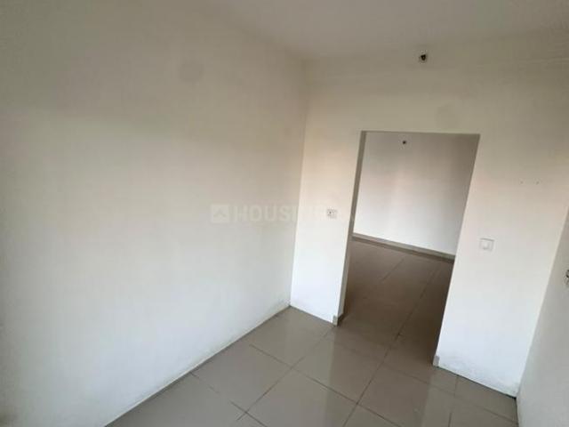 3 BHK Apartment in Pallavaram for resale Chennai. The reference number is 21126618