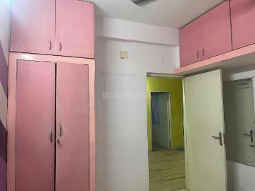 Flat for rent in Tamil Nadu - Balcony, Security