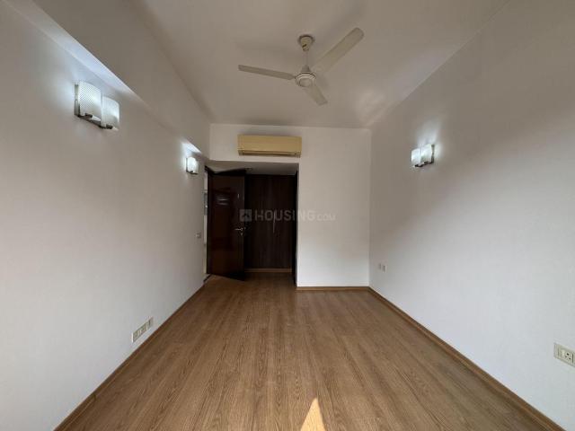 3 BHK Apartment in Pandav Nagar for rent New Delhi. The reference number is 20740014