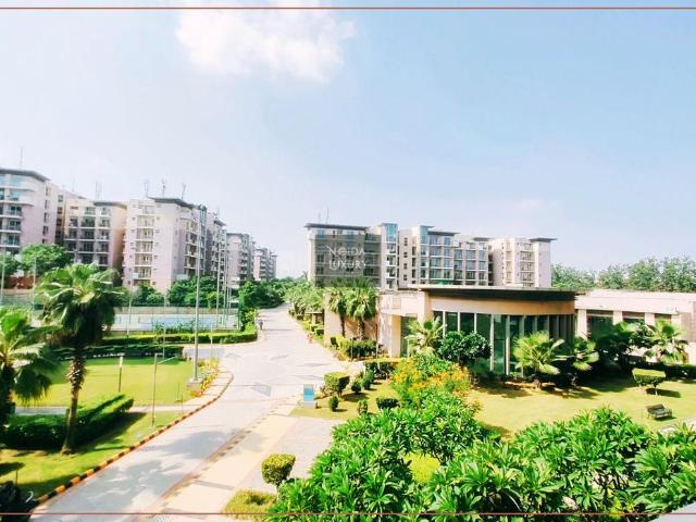 3 BHK Apartment in Pandav Nagar for resale New Delhi. The reference number is 21273233