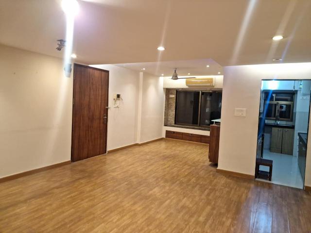 3 BHK Apartment in Parel for rent Mumbai. The reference number is 15481868