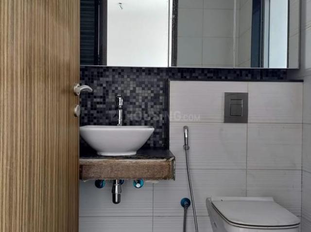 3 BHK Apartment in Parel for rent Mumbai. The reference number is 16810201