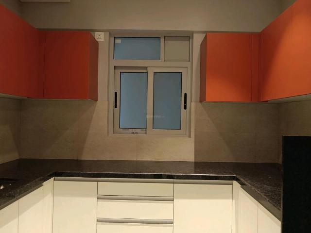 3 BHK Apartment in Parel for rent Mumbai. The reference number is 17447805