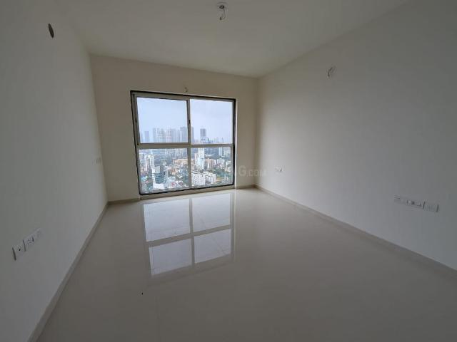 3 BHK Apartment in Parel for rent Mumbai. The reference number is 17731850
