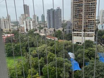 3 BHK Apartment in Parel for rent Mumbai. The reference number is 18438891