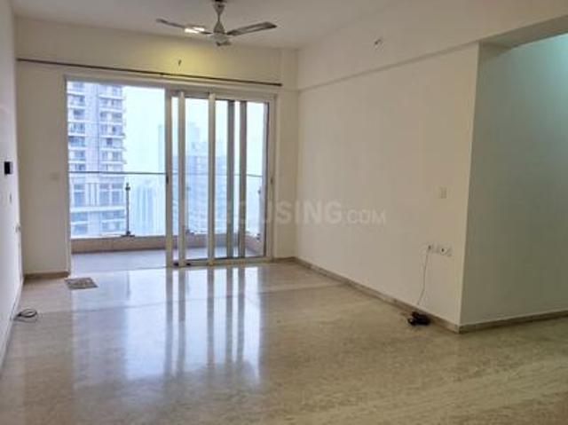 3 BHK Apartment in Parel for rent Mumbai. The reference number is 19491600