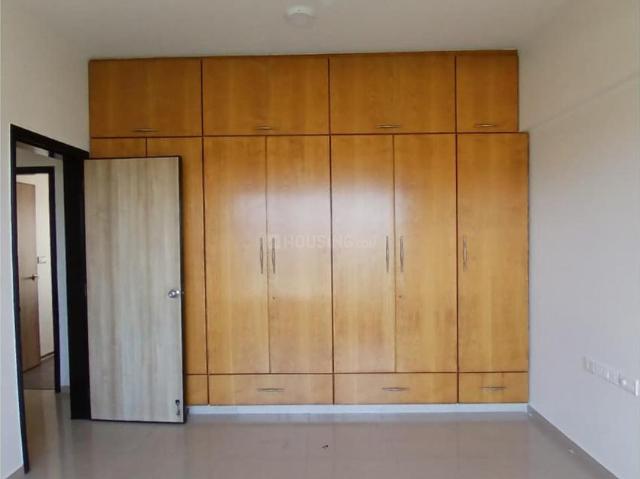 3 BHK Apartment in Parel for rent Mumbai. The reference number is 20060852