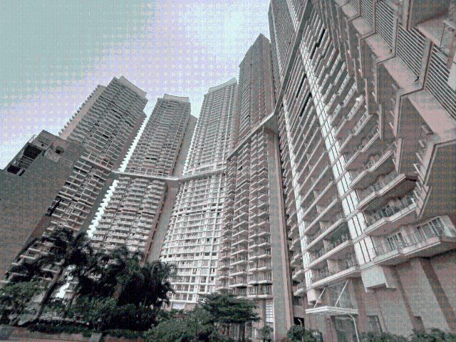 3 BHK Apartment in Parel for rent Mumbai. The reference number is 20506071